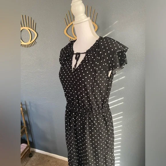 Old Navy Black Polka Dot Maxi Dress - Picture 7 of 7